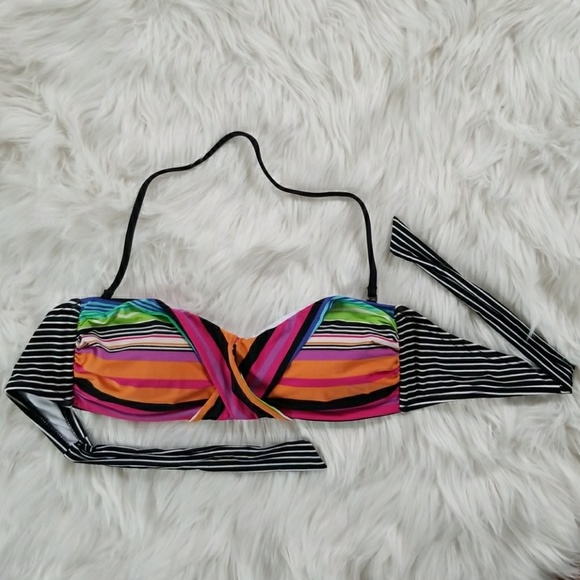 Kenneth Cole Reaction Other - ๐5/$25 Kenneth Cole Reaction Swim Top Kenneth Cole Reaction Other - ๐5/$25 Kenneth Cole Reaction Swim Top